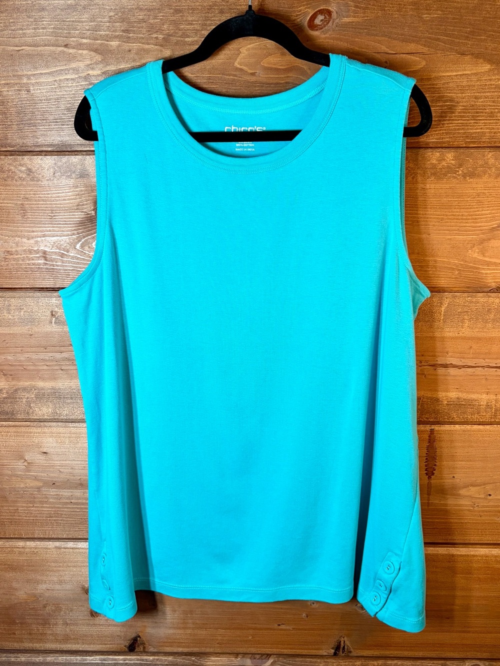 Chico's Bright Turquoise Sleeveless Tank with Hem Buttons Size 2 (Large) 💕🌴
